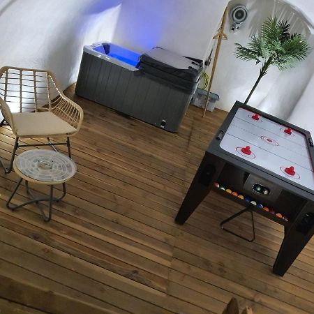 Le Menhir 2 Jacuzzi Spa Terasse Barbecue La Roche-Blanche  المظهر الخارجي الصورة