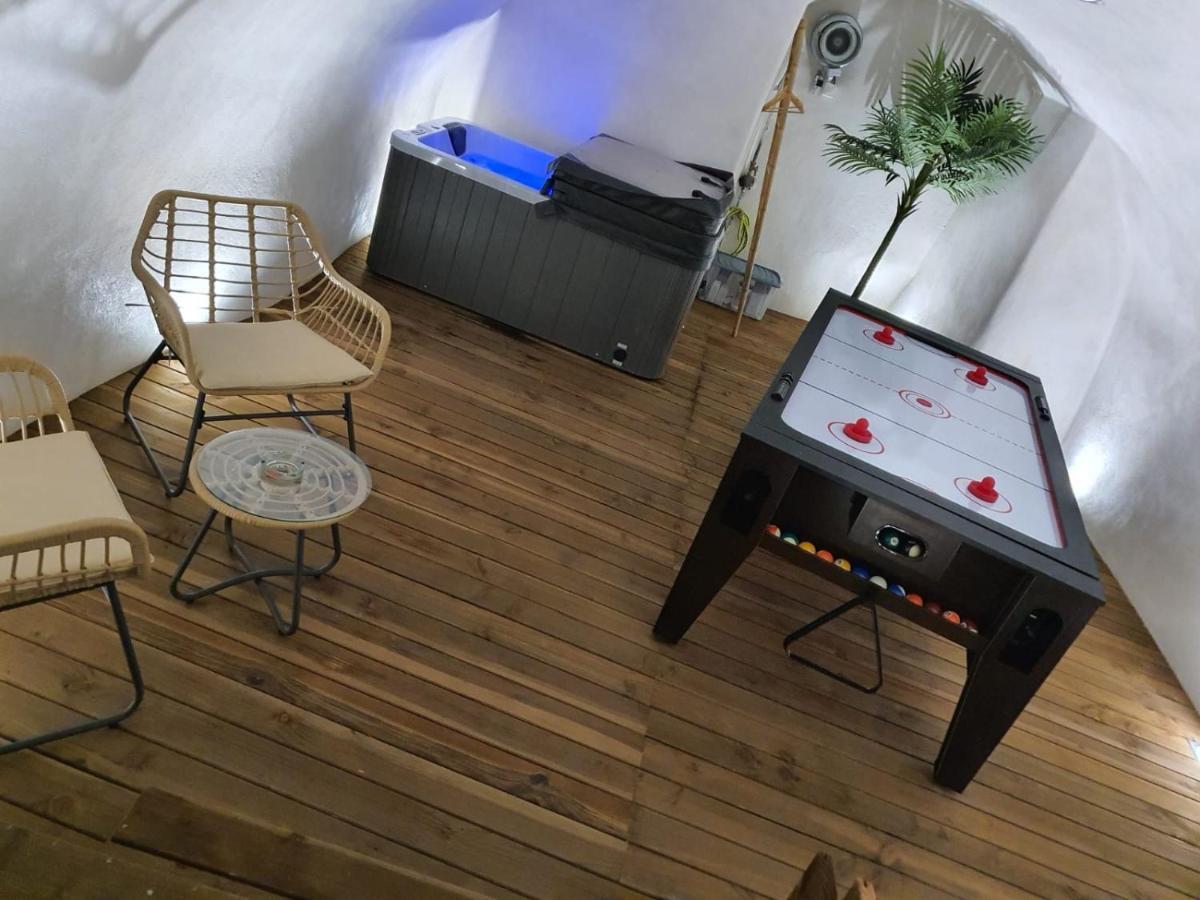 Le Menhir 2 Jacuzzi Spa Terasse Barbecue La Roche-Blanche  المظهر الخارجي الصورة